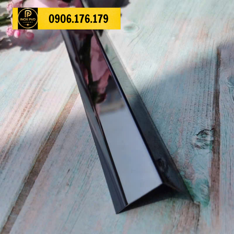 Nẹp inox chữ V xử lý góc vuông tường sàn, tạo đường cạnh gọn gàng tại Hà Nội, Hải Phòng, Quảng Ninh