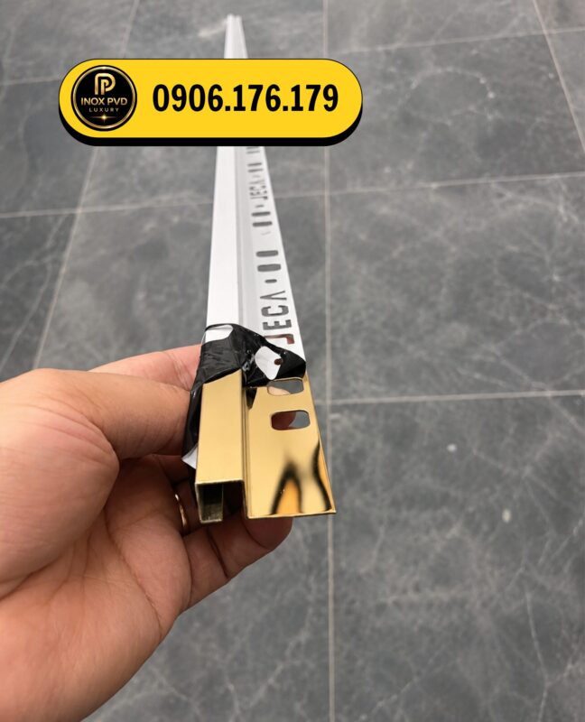Nẹp trang trí Hưng Yên tại Văn Giang dùng tạo điểm nhấn cho tường, vách, sàn và các khu vực nội thất, giúp công trình hoàn thiện đẹp hơn.